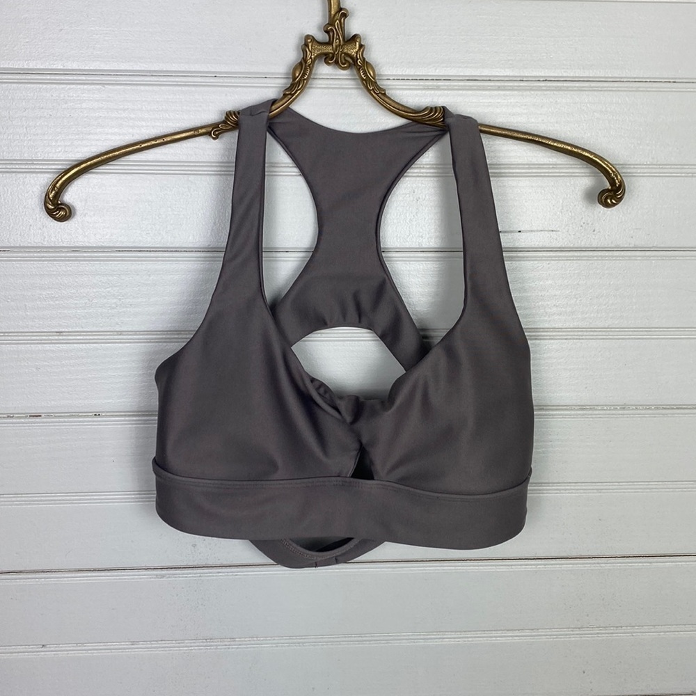 Stone Fox Sweat Twist Front Sports Bra Size Large